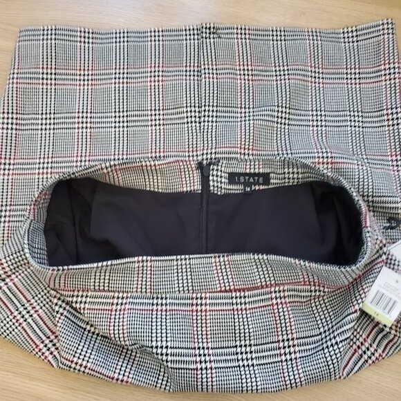 NEW 1. State Black Plaid Pencil Skirt - Picture 5 of 12